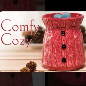 Red Sweater Wax Warmer